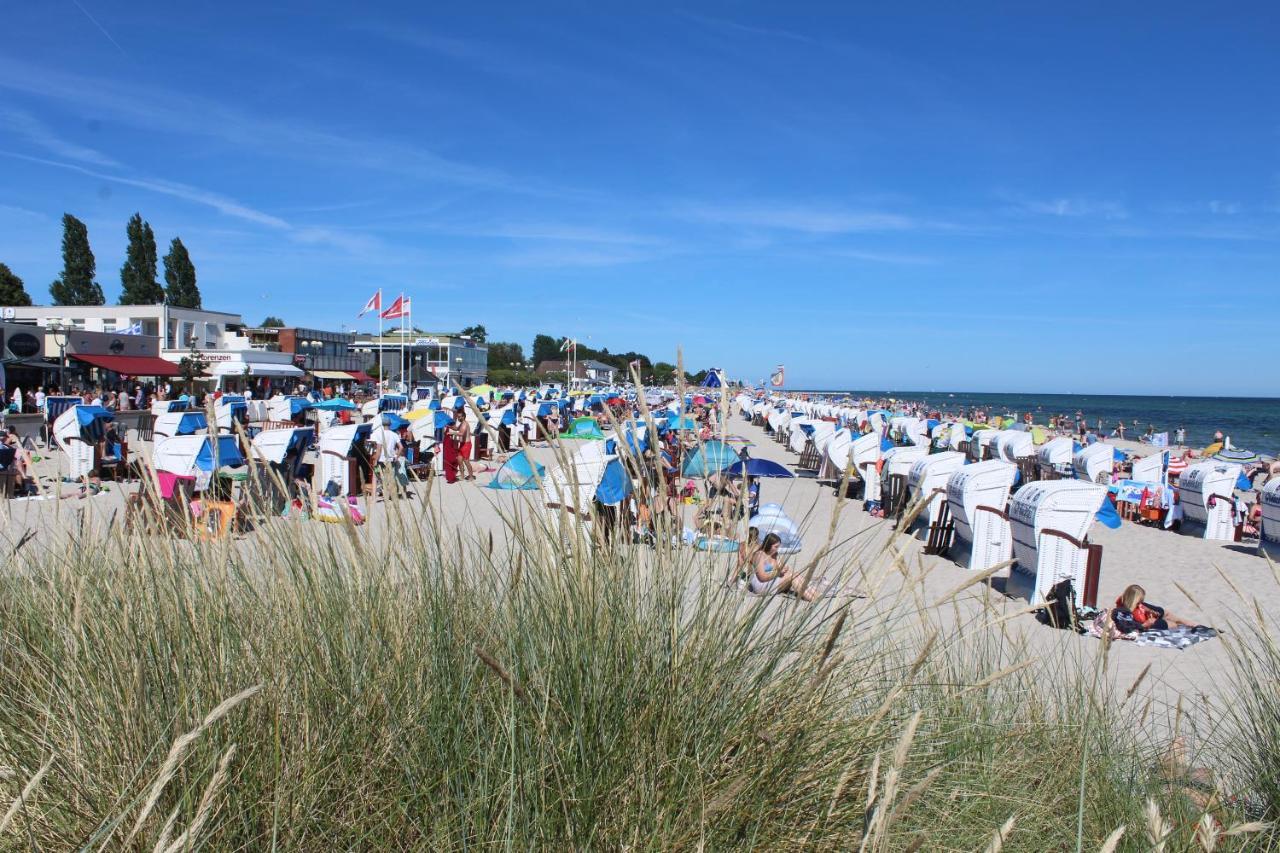 Ferienwohnungen Im Haus Strandburg 格洛米茨 外观 照片